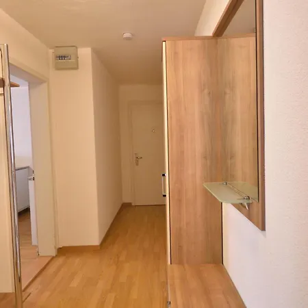 1br Flat In The Center - Crown 3 *