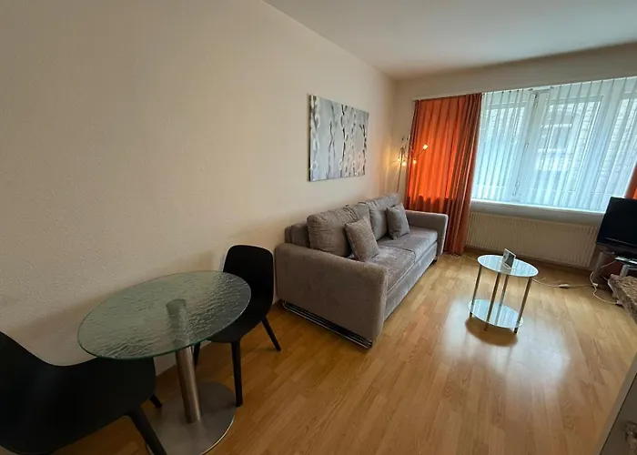 1br Flat In The Center - Crown 3 *